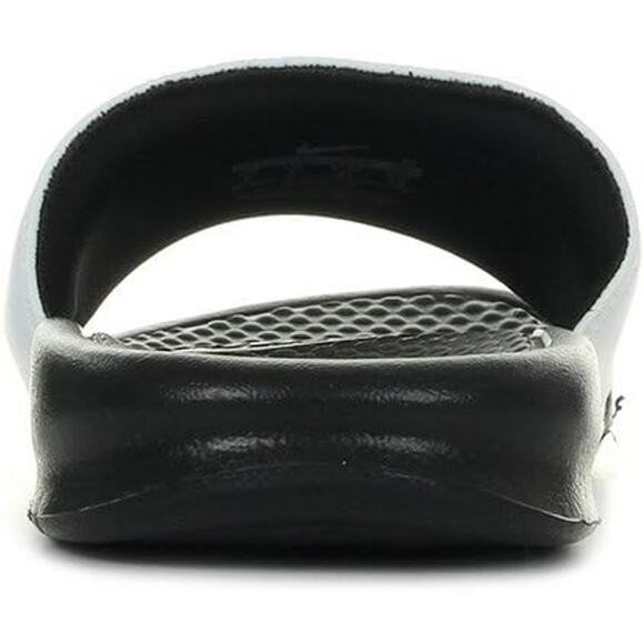 Sandals_&_Flip_Flops